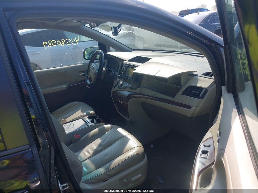 2012 Toyota Sienna VIN 5TDYK3DC1CS248116 IAAI salvage auction — NORMAL WEAR, Clear (Indiana), sold $1,150 on 2026-07-29 (photo 5)