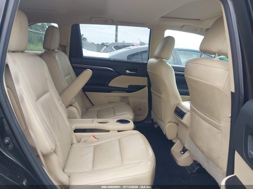 2014 Toyota Highlander VIN 5TDYKRFH7ES017963 IAAI salvage auction — FRONT END, Salvage Title, sold $7,600 on 2026-08-02 (photo 8)