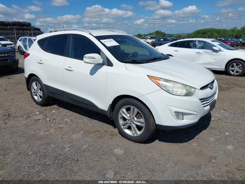 2013 Hyundai Tucson VIN KM8JUCAC6DU556228 IAAI salvage auction — NORMAL WEAR, Clear (Pennsylvania), sold $1,800 on 2026-07-17 (photo 1)