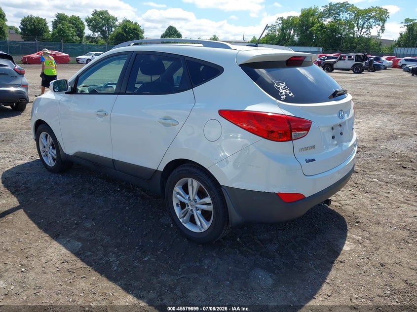 2013 Hyundai Tucson VIN KM8JUCAC6DU556228 IAAI salvage auction — NORMAL WEAR, Clear (Pennsylvania), sold $1,800 on 2026-07-17 (photo 3)