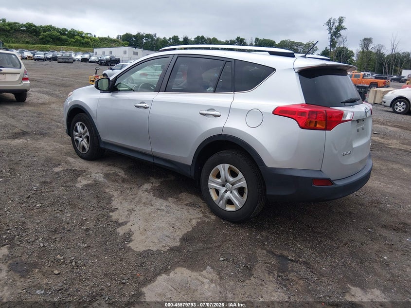 2015 Toyota Rav 4 VIN JTMBFREV2FD099972 IAAI salvage auction — NORMAL WEAR, Salvage Title, sold $225 on 2026-07-16 (photo 3)