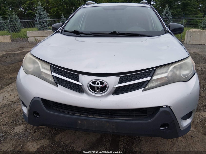 2015 Toyota Rav 4 VIN JTMBFREV2FD099972 IAAI salvage auction — NORMAL WEAR, Salvage Title, sold $225 on 2026-07-16 (photo 6)