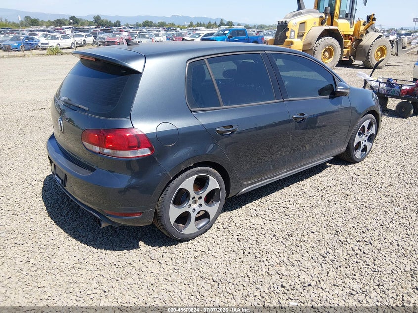 2012 Volkswagen Gti VIN WVWHD7AJ4CW215339 IAAI salvage auction — NORMAL WEAR, Salvage Title, sold $300 on 2026-08-03 (photo 4)
