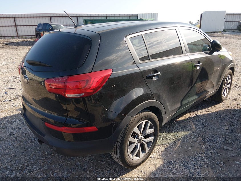 2016 Kia Sportage VIN KNDPB3AC2G7851074 IAAI salvage auction — NORMAL WEAR, Clear (Texas), sold $1,275 on 2026-07-16 (photo 4)