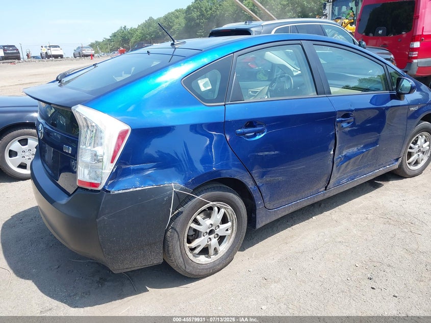 2011 Toyota Prius VIN JTDKN3DU8B0260500 IAAI salvage auction — UNKNOWN, Salvage (Massachusetts), sold $600 on 2026-07-21 (photo 4)