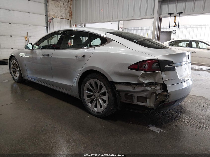 2016 Tesla Model s VIN 5YJSA1E23GF149794 IAAI salvage auction — REAR END, Original - Reconstructed (Alaska), sold $5,000 on 2026-07-10 (photo 3)
