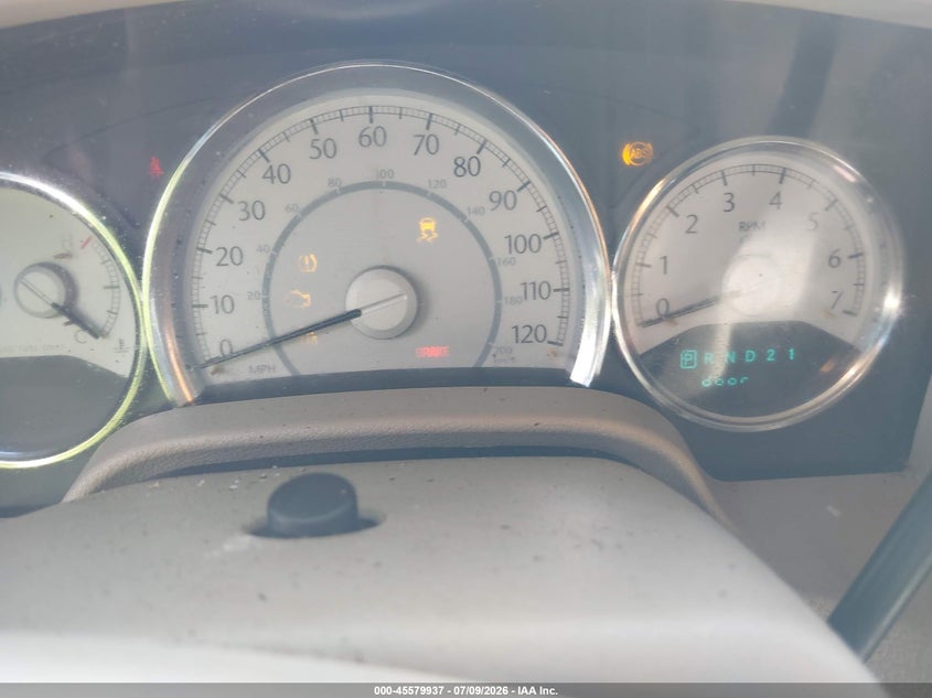 2008 Chrysler Aspen VIN 1A8HX58N68F107003 IAAI salvage auction — NORMAL WEAR, Original (Texas), sold $100 on 2026-07-16 (photo 7)