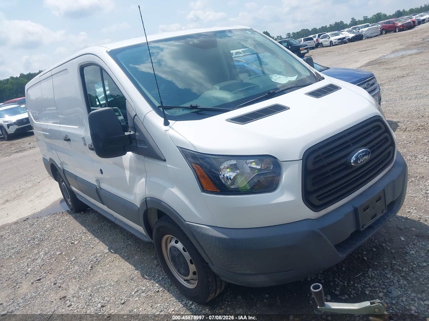 2018 Ford Transit 150 VIN 1FTYE1ZM2JKB09470 — IAAI salvage auction photo