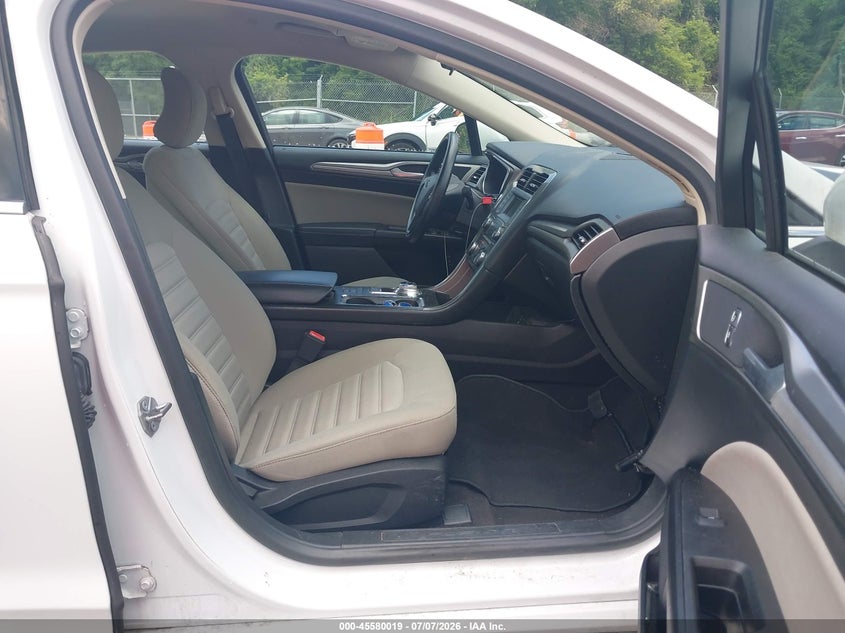 2018 Ford Fusion VIN 3FA6P0UU7JR235795 IAAI salvage auction — NORMAL WEAR, Sf97 (Virginia), sold $9,000 on 2026-07-22 (photo 1)