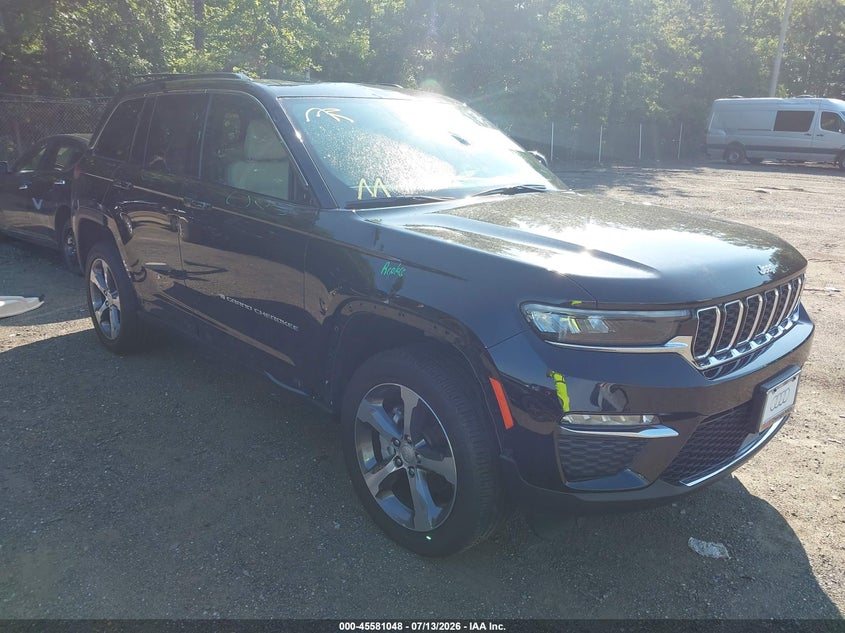 2025 Jeep Grand cherokee VIN 1C4RJHBG3S8725383 IAAI salvage auction — ROOF, Salvage - 75% Or Less (Maryland), sold $16,300 on 2026-08-01 (photo 1)