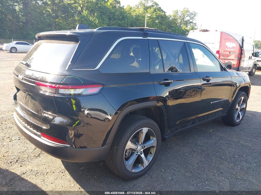 2025 Jeep Grand cherokee VIN 1C4RJHBG3S8725383 IAAI salvage auction — ROOF, Salvage - 75% Or Less (Maryland), sold $16,300 on 2026-08-01 (photo 4)