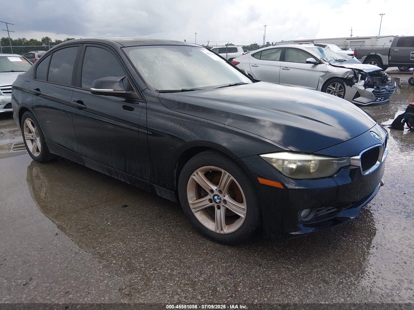 2013 BMW 3er VIN WBA3C1C55DF444217 IAAI salvage auction — NORMAL WEAR, Clear (Louisiana), sold $225 on 2026-07-28 (photo 1)