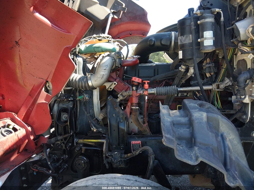 2018 Mack All other VIN 1M2AX09C9JM038748 IAAI salvage auction — SIDE, Salvage (Pennsylvania), sold $10,700 on 2026-07-09 (photo 9)