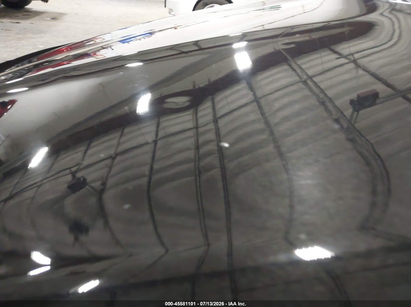 2017 Chrysler Pacifica VIN 2C4RC1EGXHR652863 IAAI salvage auction — HAIL, Salvage (Iowa), sold $4,050 on 2026-08-23 (photo 6)