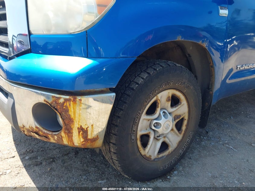 2007 Toyota Tundra VIN 5TFBT54117X010179 IAAI salvage auction — NORMAL WEAR, Clear (Massachusetts), sold $1,250 on 2026-07-13 (photo 6)
