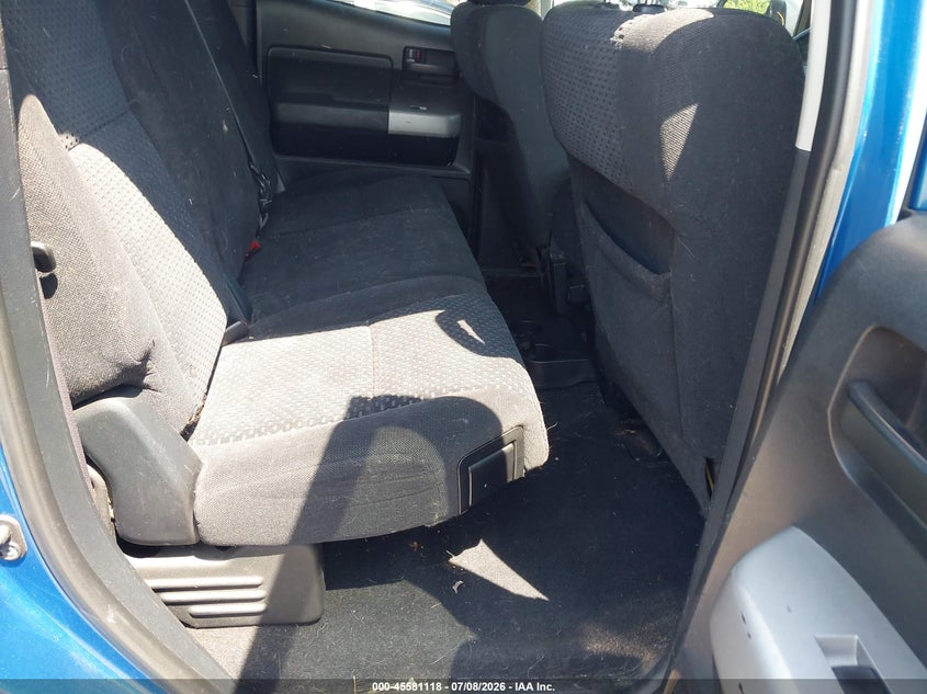 2007 Toyota Tundra VIN 5TFBT54117X010179 IAAI salvage auction — NORMAL WEAR, Clear (Massachusetts), sold $1,250 on 2026-07-13 (photo 8)