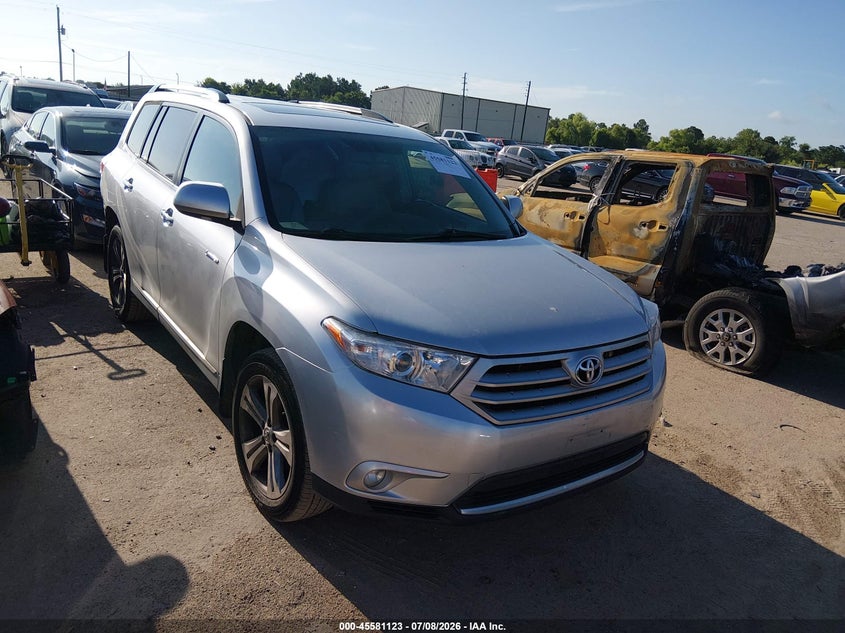 2011 Toyota Highlander VIN 5TDDK3EH4BS090085 IAAI salvage auction — LEFT REAR, Original (Texas), sold $5,800 on 2026-07-15 (photo 1)