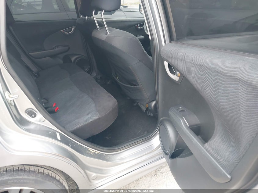 2009 Honda Fit VIN JHMGE88429S005626 IAAI salvage auction — NORMAL WEAR, Clear (Washington), sold $3,725 on 2026-07-15 (photo 8)