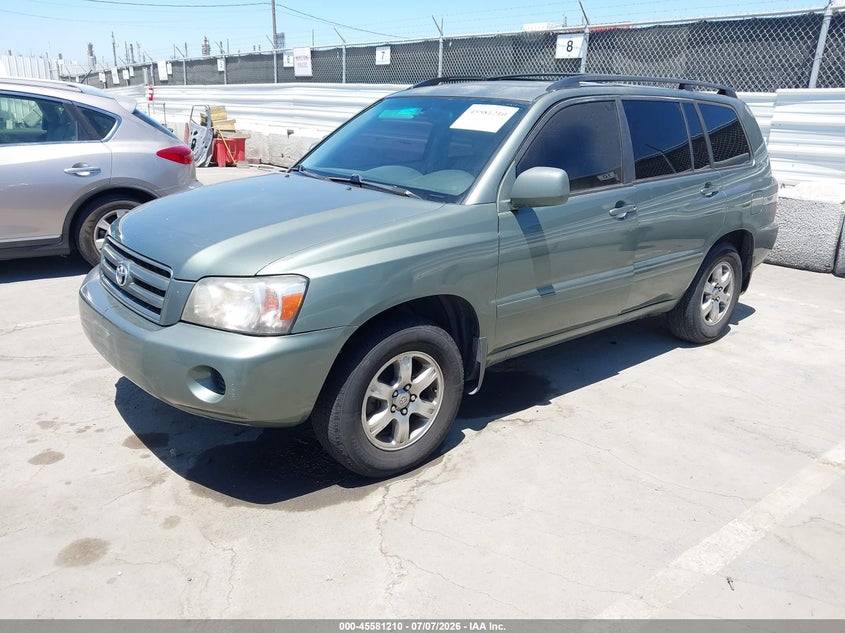 2005 Toyota Highlander VIN JTEDP21A750047755 IAAI salvage auction — NORMAL WEAR, Clear - Dealer Only (California), sold $975 on 2026-07-15 (photo 2)