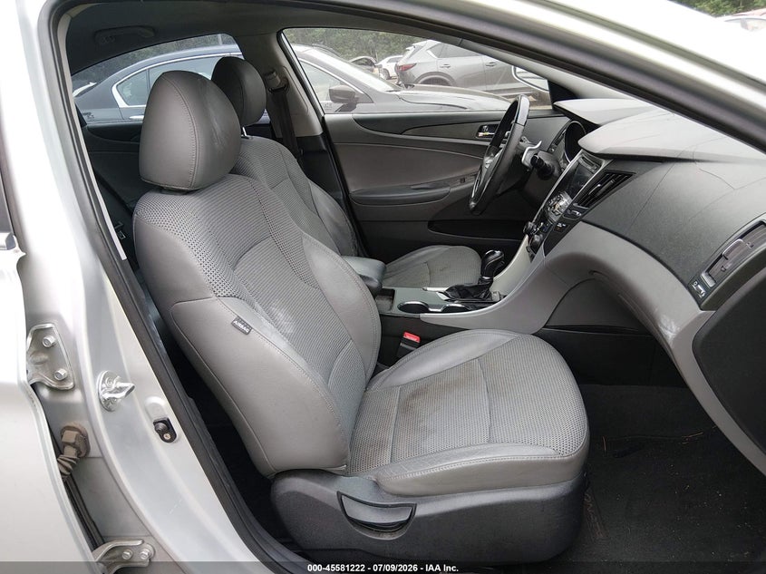 2011 Hyundai Sonata VIN 5NPEC4AC9BH201222 IAAI salvage auction — NORMAL WEAR, Clear (Virginia), sold $275 on 2026-07-29 (photo 5)