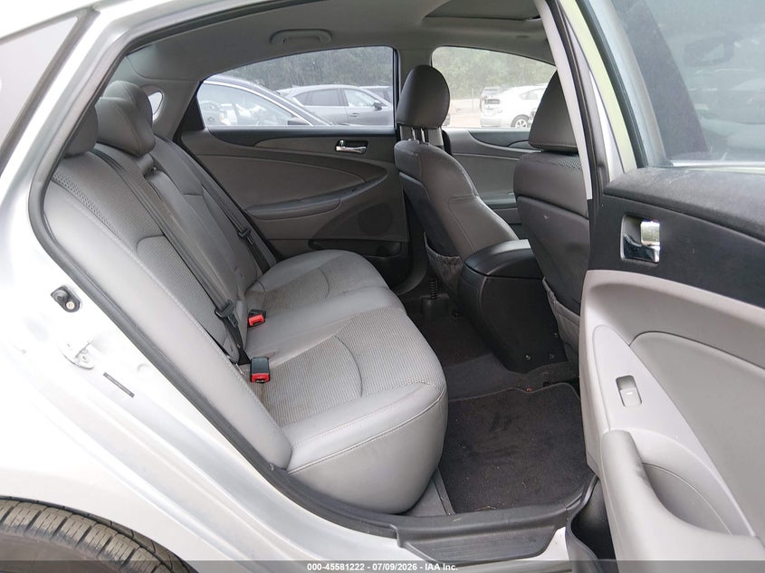 2011 Hyundai Sonata VIN 5NPEC4AC9BH201222 IAAI salvage auction — NORMAL WEAR, Clear (Virginia), sold $275 on 2026-07-29 (photo 8)