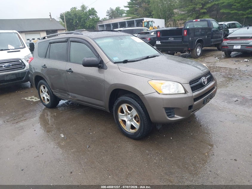 2009 Toyota Rav4 VIN JTMBF33V895005527 IAAI salvage auction — NORMAL WEAR, Clear (Massachusetts), sold $1,050 on 2026-07-29 (photo 1)