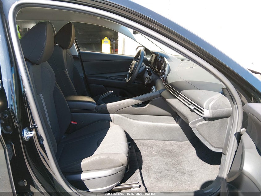 2023 Hyundai Elantra VIN KMHLL4AG7PU539737 IAAI salvage auction — NORMAL WEAR, Sf97 (California), sold $8,950 on 2026-07-30 (photo 5)