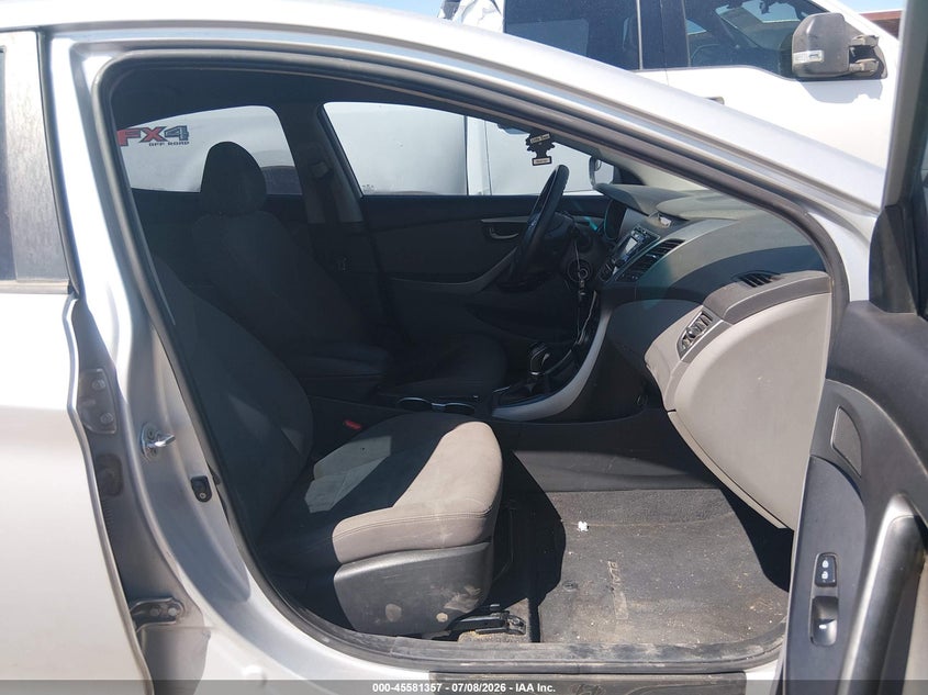 2016 Hyundai Elantra VIN KMHDH4AE3GU541912 IAAI salvage auction — NORMAL WEAR, Clear-Dealer Only (Arizona), sold $1,100 on 2026-07-28 (photo 5)
