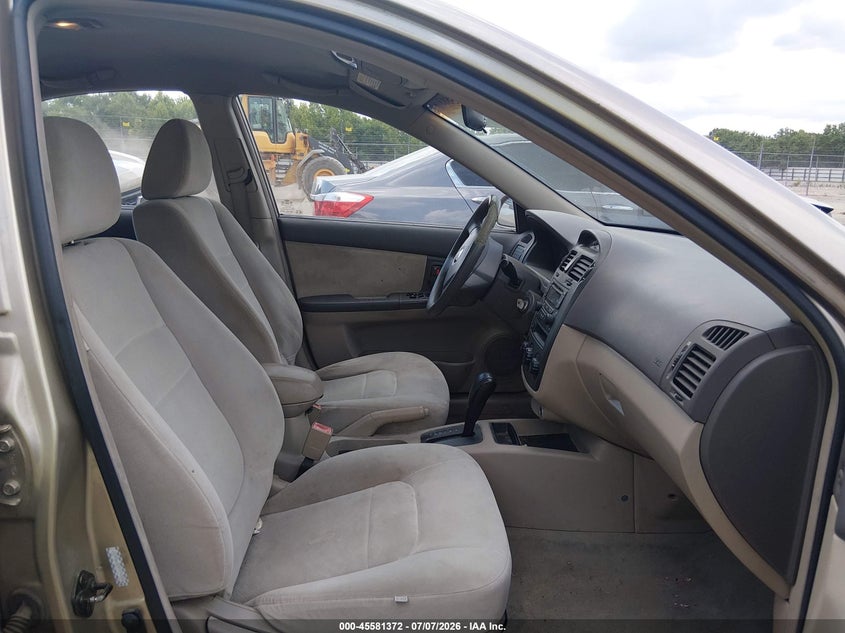 2006 Kia Spectra VIN KNAFE121765270133 IAAI salvage auction — NORMAL WEAR, Clear (Tennessee), sold $300 on 2026-07-15 (photo 5)