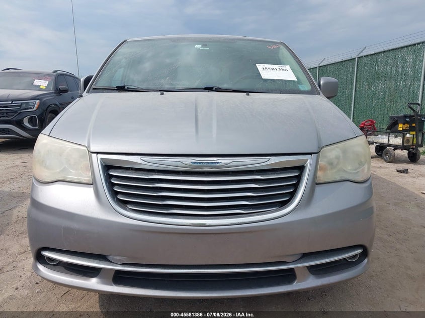 2014 Chrysler Town & country VIN 2C4RC1BG9ER217316 IAAI salvage auction — NORMAL WEAR, Clear (Kansas), sold $475 on 2026-07-24 (photo 6)