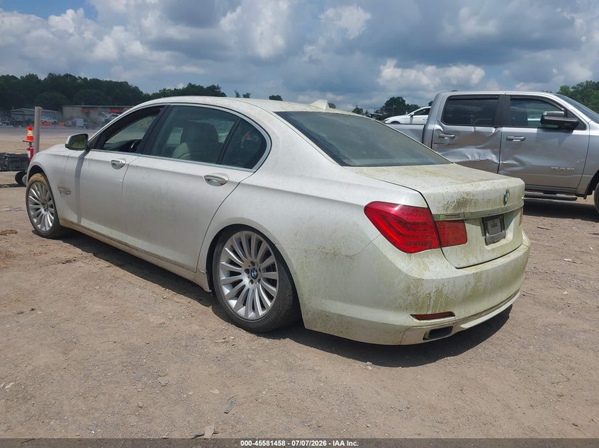 2012 BMW 7 series VIN WBAKC8C55CC434596 IAAI salvage auction — NORMAL WEAR, Clear (Tennessee), sold $475 on 2026-07-29 (photo 3)