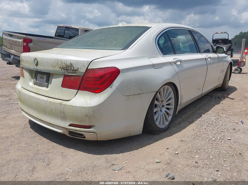 2012 BMW 7 series VIN WBAKC8C55CC434596 IAAI salvage auction — NORMAL WEAR, Clear (Tennessee), sold $475 on 2026-07-29 (photo 4)