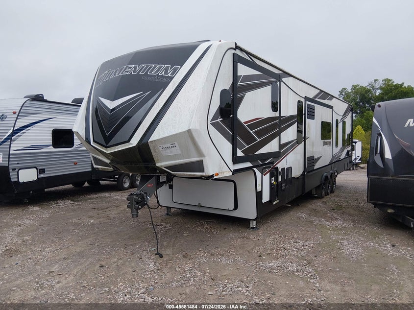 2022 Grand design Travel trlr VIN 573FM4530N1121033 IAAI salvage auction — SIDE, Salvage (Tennessee), sold $26,200 on 2026-08-26 (photo 2)