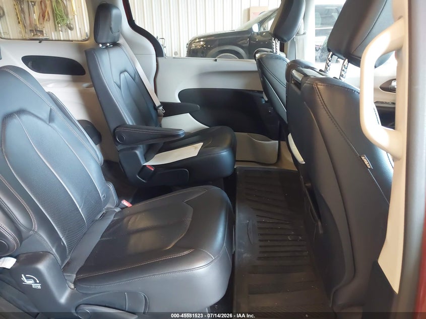 2018 Chrysler Pacifica VIN 2C4RC1EG7JR154996 IAAI salvage auction — FRONT END, Salvage (Michigan), sold $5,500 on 2026-09-01 (photo 8)