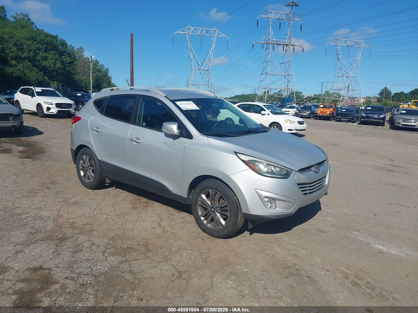 2015 Hyundai Tucson VIN KM8JUCAGXFU979254 IAAI salvage auction — NORMAL WEAR, Clear (Pennsylvania), sold $2,550 on 2026-07-17 (photo 1)