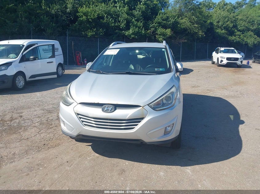 2015 Hyundai Tucson VIN KM8JUCAGXFU979254 IAAI salvage auction — NORMAL WEAR, Clear (Pennsylvania), sold $2,550 on 2026-07-17 (photo 6)