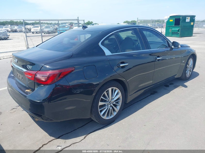 2019 Infiniti Q50 VIN JN1EV7AR8KM555919 IAAI salvage auction — LEFT SIDE, Wait Title, sold $5,250 on 2026-08-21 (photo 4)