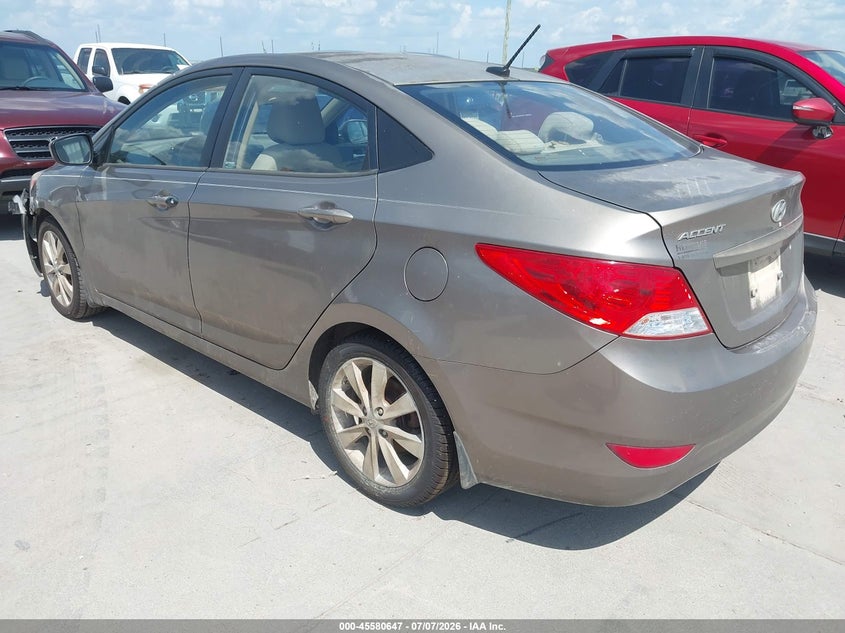 2013 Hyundai Accent VIN KMHCU4AE4DU313310 IAAI salvage auction — NORMAL WEAR, Original (Texas), sold $475 on 2026-07-28 (photo 3)