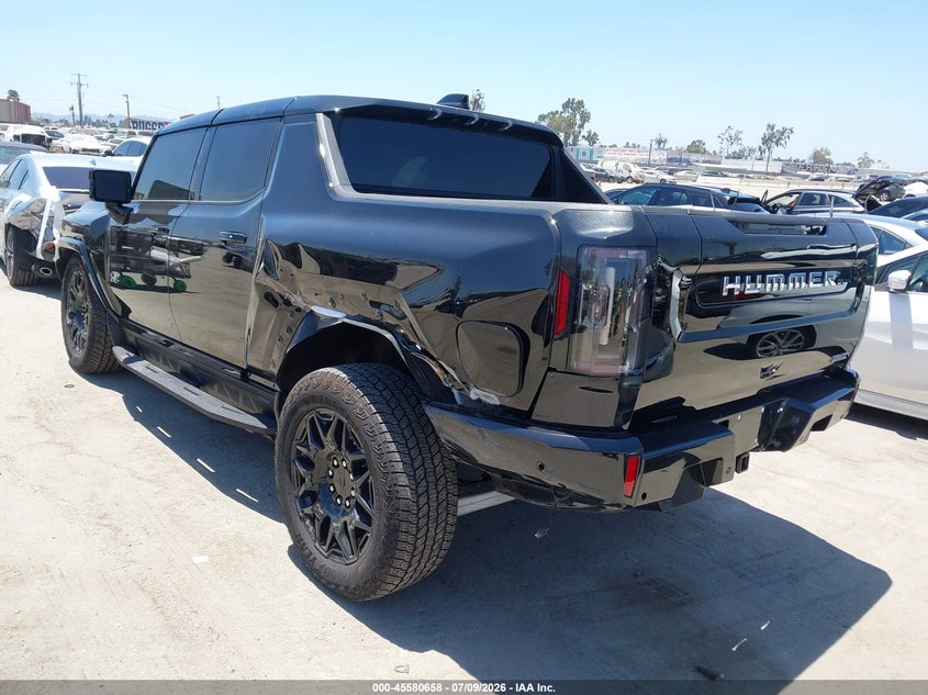 2026 Gmc VIN 1GT4EBDD5TU603504 IAAI salvage auction — RIGHT FRONT, Salvage (California), sold $38,750 on 2026-07-27 (photo 3)