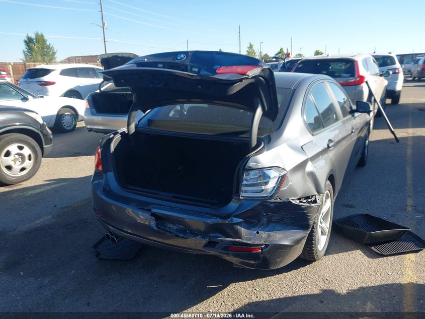 2015 BMW 3er VIN WBA3B3C53FJ985099 IAAI salvage auction — REAR END, Salvage (Colorado), sold $25 on 2026-08-21 (photo 4)