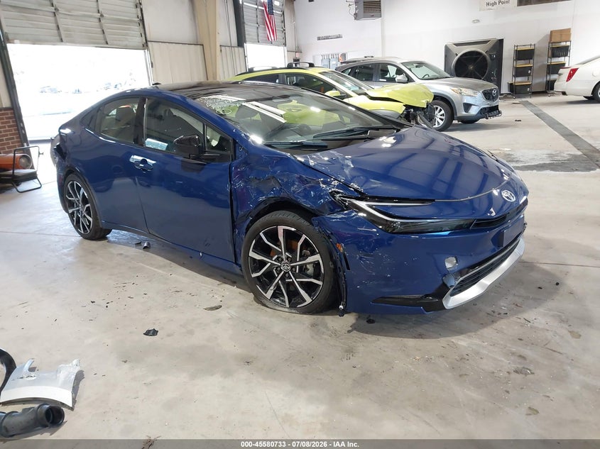 2024 Toyota Prius VIN JTDACACU8R3034683 — IAAI salvage auction photo