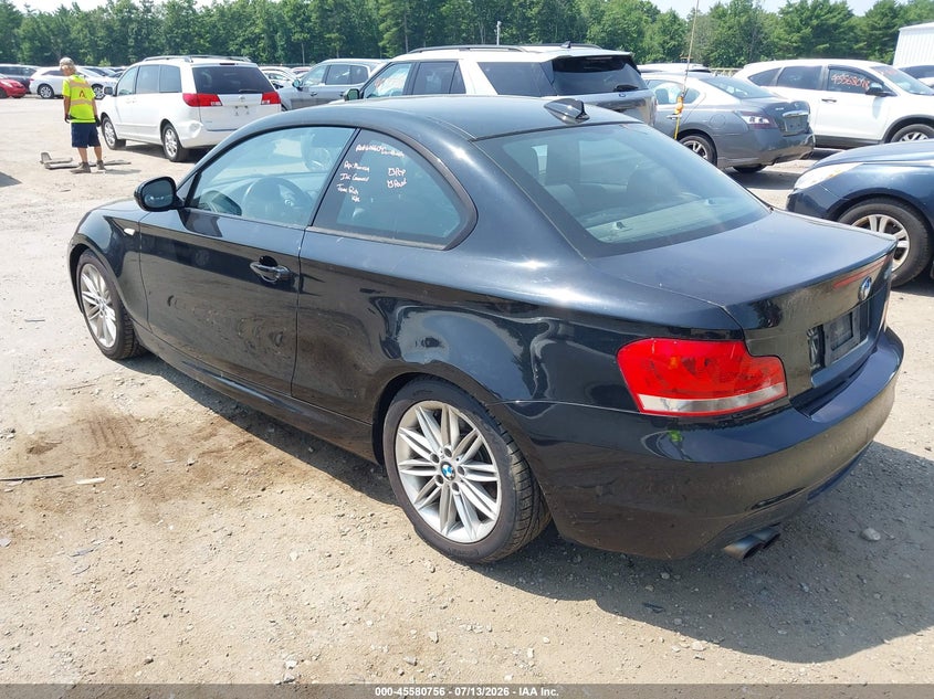 2013 BMW 1er VIN WBAUP9C51DVF46680 IAAI salvage auction — RIGHT FRONT, Salvage Title, sold $25 on 2026-07-24 (photo 3)