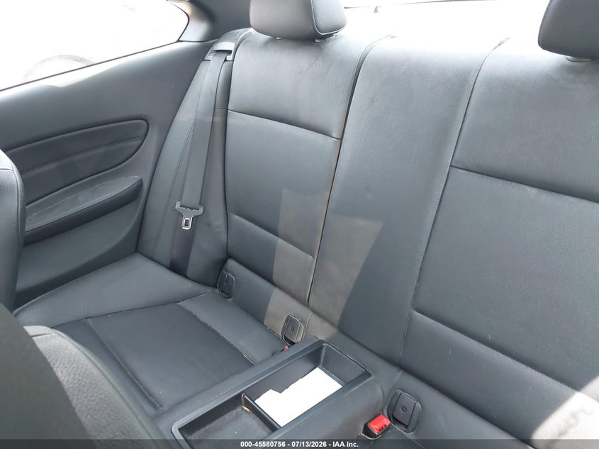2013 BMW 1er VIN WBAUP9C51DVF46680 IAAI salvage auction — RIGHT FRONT, Salvage Title, sold $25 on 2026-07-24 (photo 8)