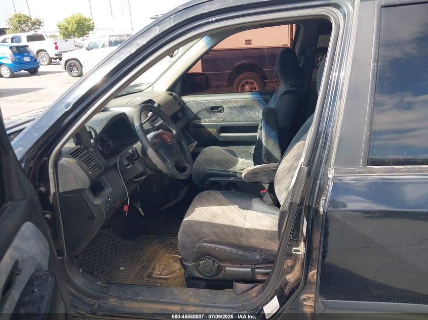 2003 Honda Cr-v VIN SHSRD78863U134668 IAAI salvage auction — RIGHT SIDE, Salvage (California), sold $525 on 2026-07-20 (photo 5)
