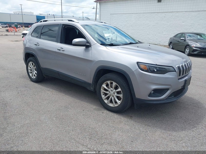 2019 Jeep Cherokee VIN 1C4PJMCBXKD449472 IAAI salvage auction — NORMAL WEAR, Sf97 (New York), sold $9,750 on 2026-07-31 (photo 1)