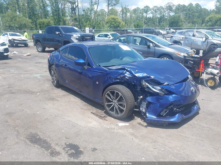 2019 Toyota Gt86 VIN JF1ZNAA16K9703225 IAAI salvage auction — FRONT & REAR, Rebuildable (Florida), sold $300 on 2026-07-28 (photo 1)