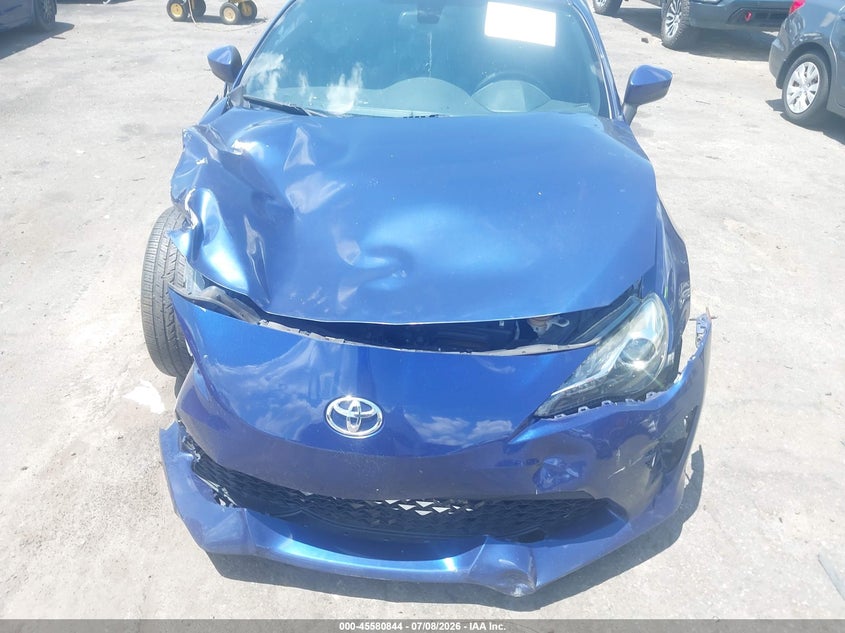 2019 Toyota Gt86 VIN JF1ZNAA16K9703225 IAAI salvage auction — FRONT & REAR, Rebuildable (Florida), sold $300 on 2026-07-28 (photo 6)