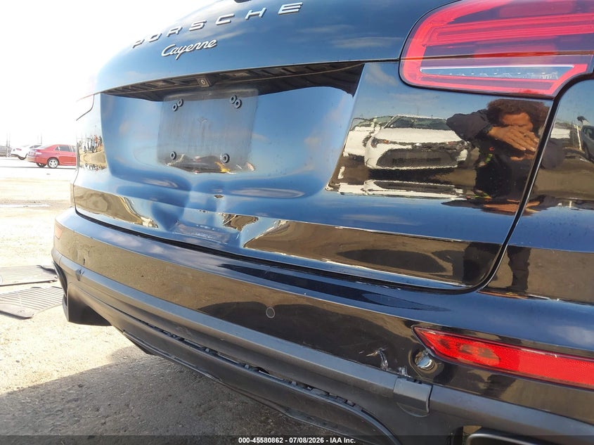 2017 Porsche Cayenne VIN WP1AA2A24HKA91902 IAAI salvage auction — REAR END, Salvage (California), sold $5,250 on 2026-07-29 (photo 6)