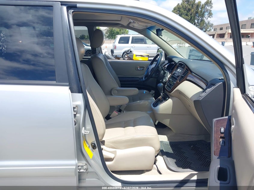 2001 Toyota Highlander VIN JTEGF21A510022993 IAAI salvage auction — NORMAL WEAR, Clear - Dealer Only (California), sold $1,125 on 2026-07-20 (photo 5)