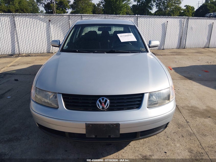 1999 Volkswagen Passat VIN WVWMA63B2XE287790 IAAI salvage auction — NORMAL WEAR, Clear (Illinois), sold $825 on 2026-07-28 (photo 6)